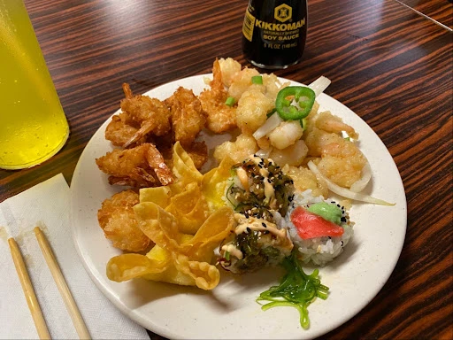 Lucky Buffet Chinese Restaurant/Delivery photo 9